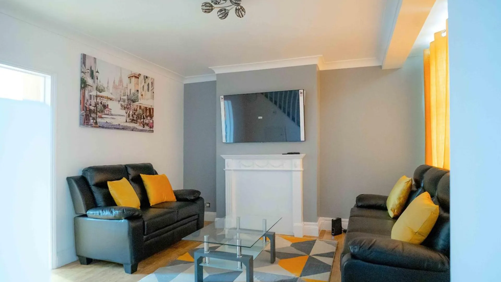 Holiday home Riverside Thames & O2 Arena Retreat - Luxury 2Bhk Villa Abbey Wood