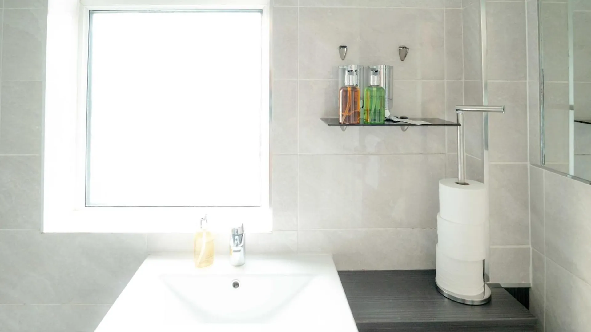 Σπίτι διακοπών Riverside Thames & O2 Arena Retreat - Luxury 2Bhk Βίλα Abbey Wood